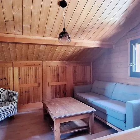 Confortable Et Tranquille Chalet *