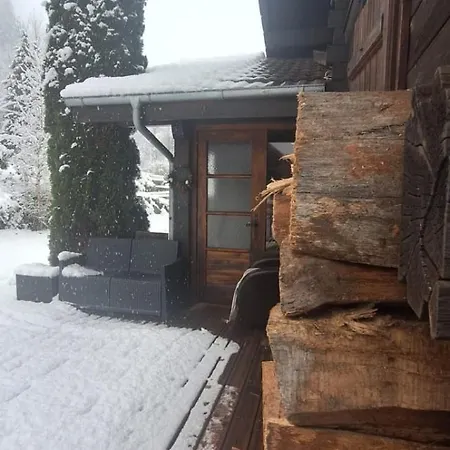 Chalet Confortable Et Tranquille *
